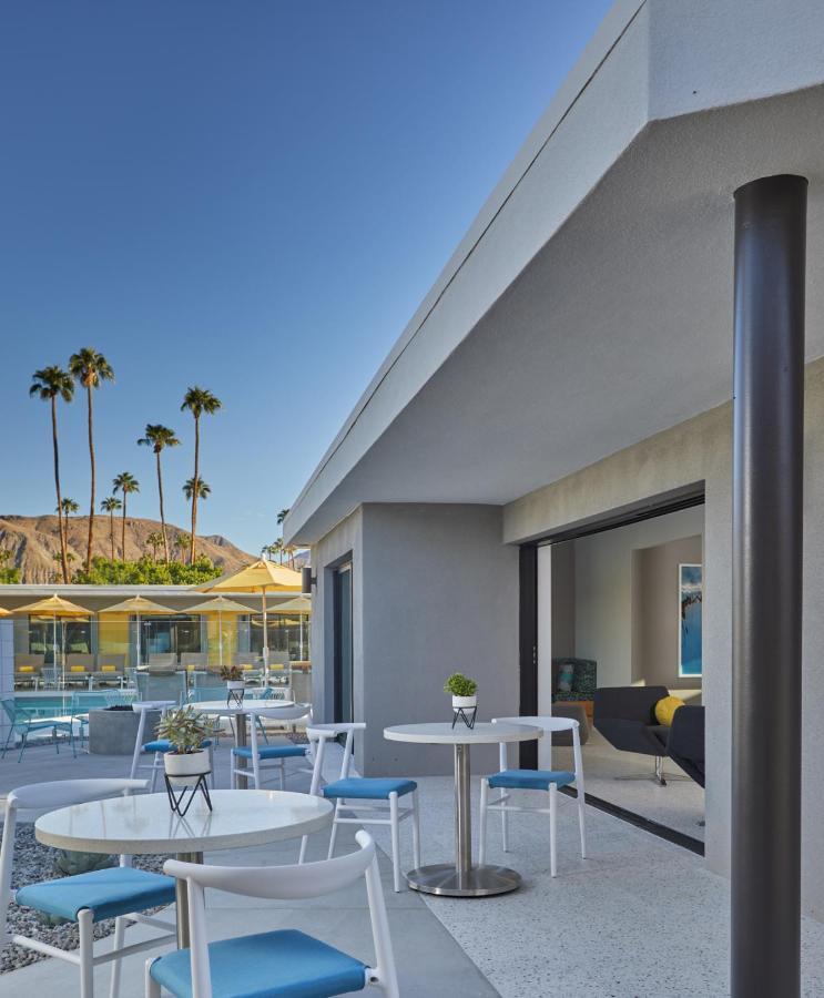Twin Palms Resort - A Gay Men'S Resort Palm Springs Extérieur photo